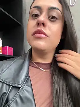 amorinha99 online show from 05/30/26, 04:56