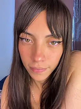 Snapshot of MiaGoth_ chatting on 04/05/26, 08:37 MiaGoth online show from 04/05/26, 08:37