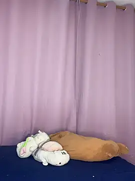 Snapshot of MiaGoth_ chatting on 04/16/26, 03:18 MiaGoth online show from 04/16/26, 03:18