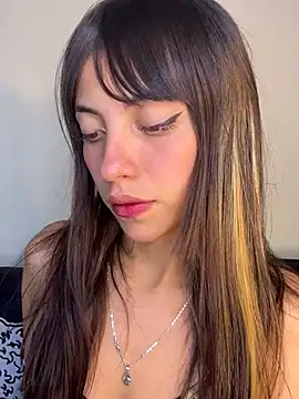 Snapshot of MiaGoth_ chatting on 06/27/26, 01:55 MiaGoth online show from 06/27/26, 01:55