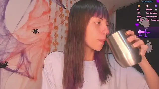 MiaGoth  online show from 11/05/25, 02:25