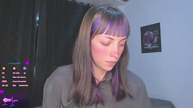 MiaGoth  online show from 10/09/25, 04:57