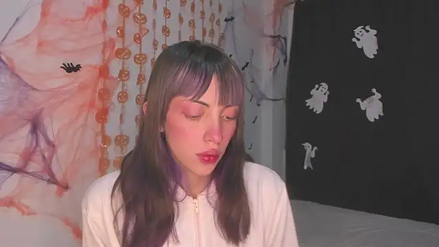 MiaGoth  online show from 11/02/25, 12:59