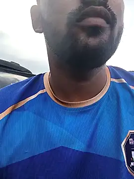 yourboy2000   online show from 10/02/25, 03:10