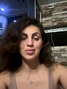 EmaSkyes online show from 10/14/25, 06:30