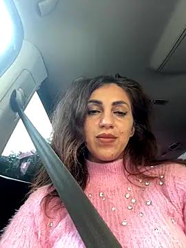 EmaSkyes online show from 10/17/25, 06:50