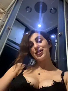 EmaSkyes online show from 10/15/25, 06:38