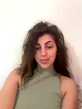 EmaSkyes online show from 11/03/25, 06:07