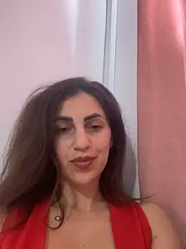 EmaSkyes online show from 11/13/25, 07:45