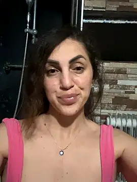 EmaSkyes online show from 11/30/25, 07:58