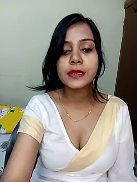 Miss-Riyasingh online show from 12/21/25, 04:41