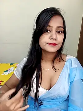 Miss-Riyasingh online show from 11/17/25, 03:32