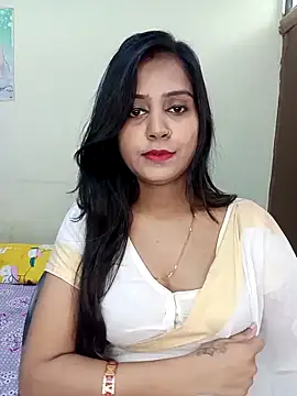 Miss-Riyasingh online show from 01/18/26, 05:22