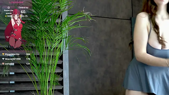 BelleSkye online show from 03/19/25, 10:55