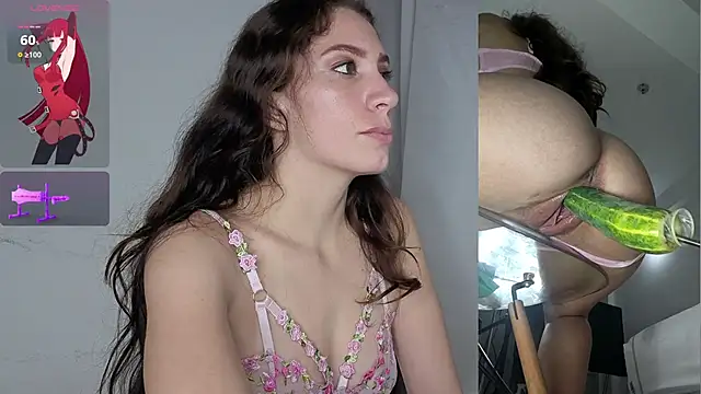 aurelialux online show from 12/19/25, 09:06