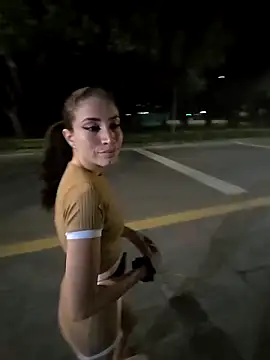 aurelialux online show from 03/19/25, 04:57