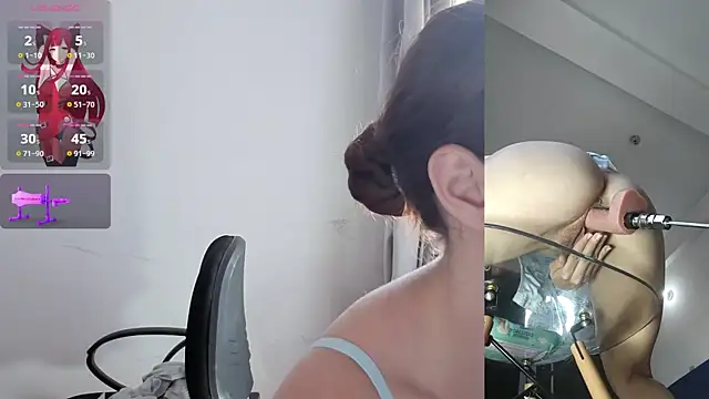 aurelialux online show from 10/25/25, 07:58