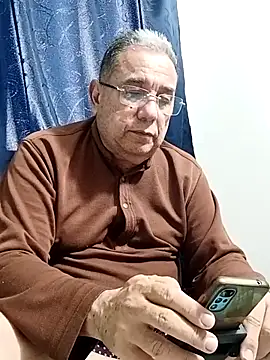 Snapshot of MATTHEW_MRANDA chatting on 06/28/26, 07:31 MATTHEW MRANDA online show from 06/28/26, 07:31