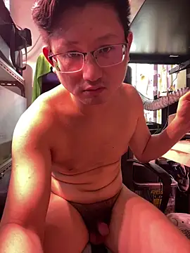 BenBenBom online show from 04/26/26, 04:32