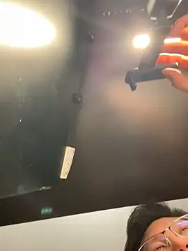 BenBenBom online show from 12/18/25, 07:18