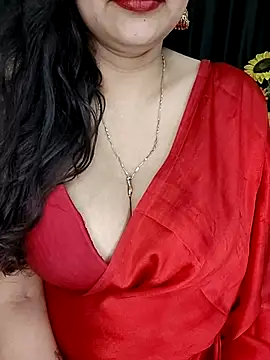 Snapshot of kaamuk_shweta chatting on 09/21/25, 05:51 kaamuk shweta online show from 09/21/25, 05:51