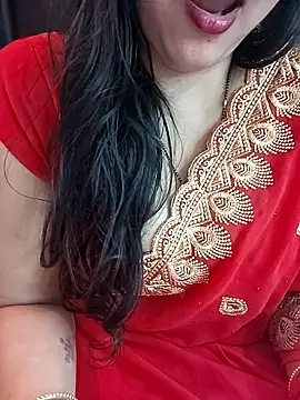 Snapshot of kaamuk_shweta chatting on 04/02/26, 03:19 kaamuk shweta online show from 04/02/26, 03:19