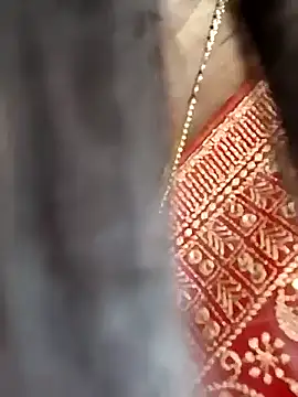 Snapshot of kaamuk_shweta chatting on 04/07/26, 02:35 kaamuk shweta online show from 04/07/26, 02:35