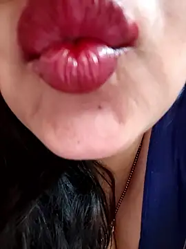kaamuk shweta online show from 05/18/26, 05:34
