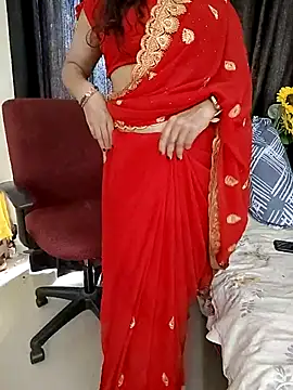 Snapshot of kaamuk_shweta chatting on 10/03/25, 06:15 kaamuk shweta online show from 10/03/25, 06:15