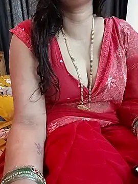 Snapshot of kaamuk_shweta chatting on 03/30/26, 06:26 kaamuk shweta online show from 03/30/26, 06:26