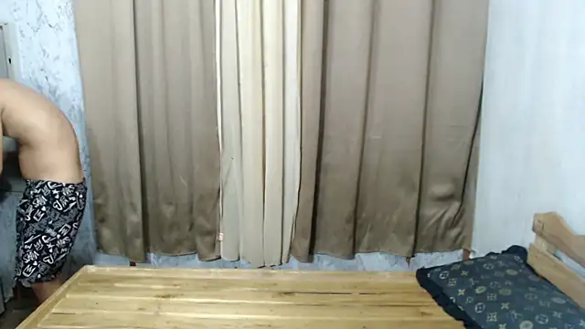 Snapshot of Altheaslut_69 chatting on 11/05/25, 09:45 Altheaslut 69 online show from 11/05/25, 09:45