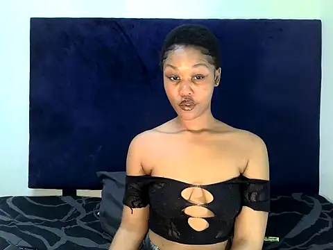 ReginaStar16 online show from 09/18/25, 07:39