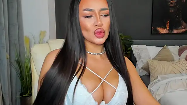 Sonia  Rey online show from 03/18/26, 11:37