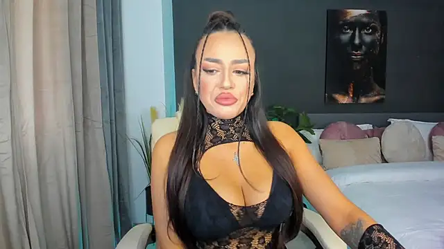 Sonia  Rey online show from 03/15/25, 06:58