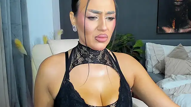 Sonia  Rey online show from 09/23/25, 07:54