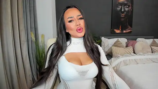 Sonia  Rey online show from 04/02/26, 03:35