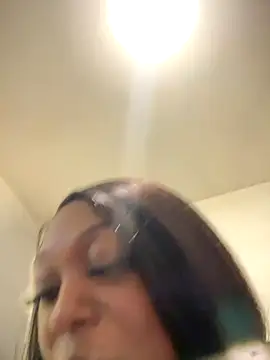 honeybrow online show from 10/29/25, 09:36