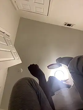 honeybrow online show from 02/16/25, 12:41