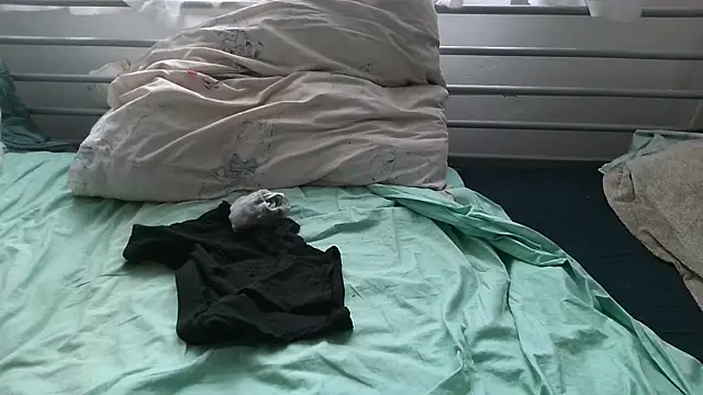 krissraw online show from 01/10/25, 08:40