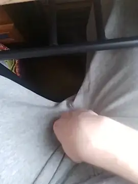 krissraw online show from 12/18/25, 10:41