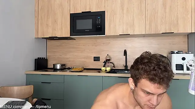 Adam misti online show from 03/11/26, 08:19