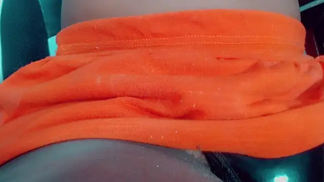 Oriana braom online show from 11/28/25, 11:21