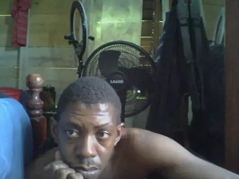 Snapshot of PELOVER chatting on 09/08/25, 05:56 PELOVER online show from 09/08/25, 05:56