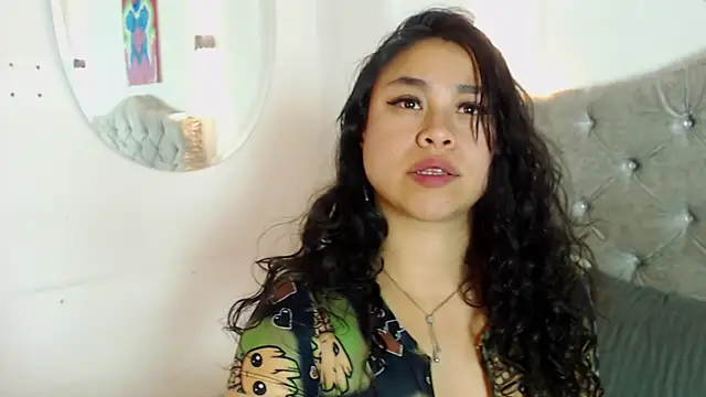 Snapshot of hinataleecs chatting on 03/31/26, 10:39 hinataleecs online show from 03/31/26, 10:39