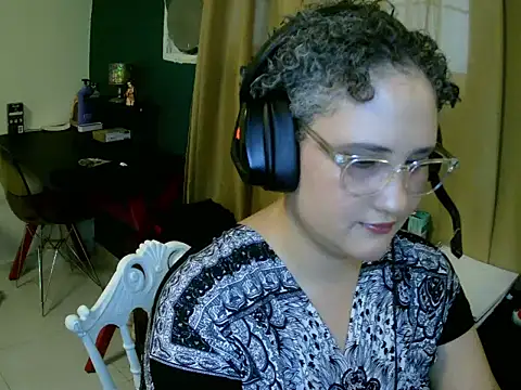 lolalicious 7583 online show from 02/08/26, 09:34