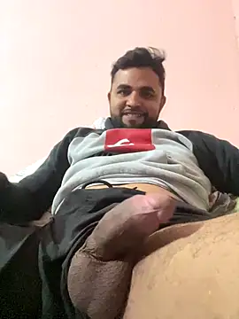 Snapshot of Sheik_z_o chatting on 10/20/25, 11:49 Sheik z o online show from 10/20/25, 11:49