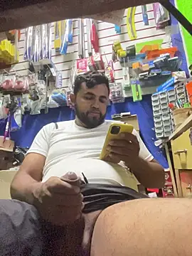 Snapshot of Sheik_z_o chatting on 11/05/25, 11:08 Sheik z o online show from 11/05/25, 11:08