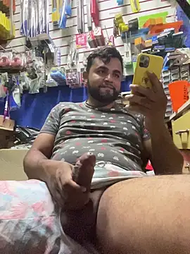 Snapshot of Sheik_z_o chatting on 11/03/25, 09:40 Sheik z o online show from 11/03/25, 09:40