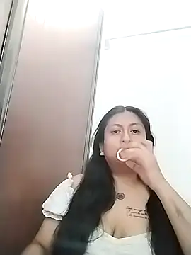 EmpaticBolillo online show from 03/17/26, 04:21