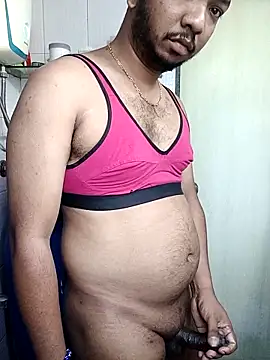 Mmm992170 online show from 11/17/25, 07:34